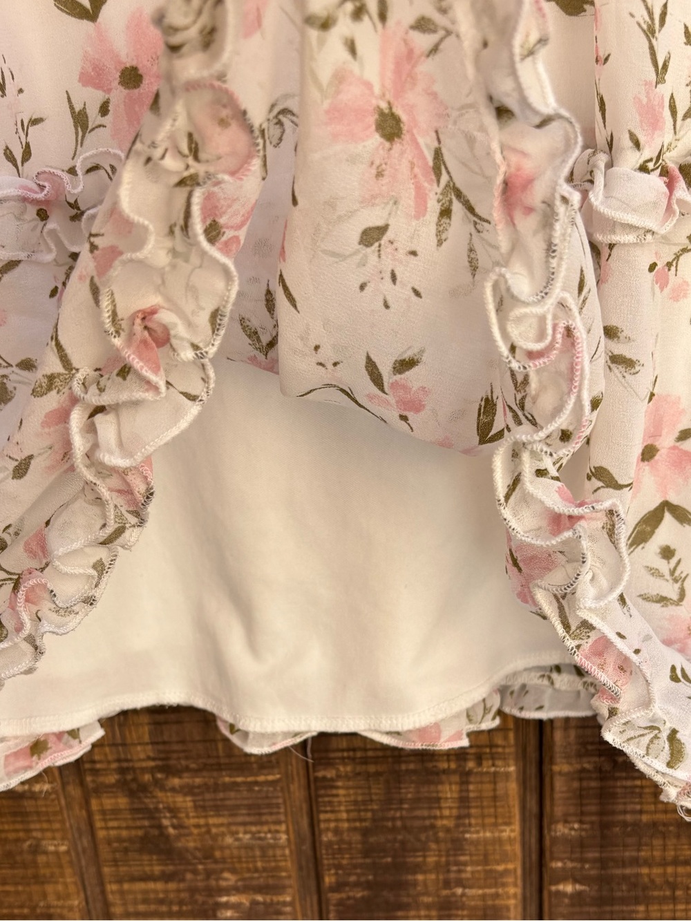 White Floral Ruffle Dress - Picture 7 of 12
